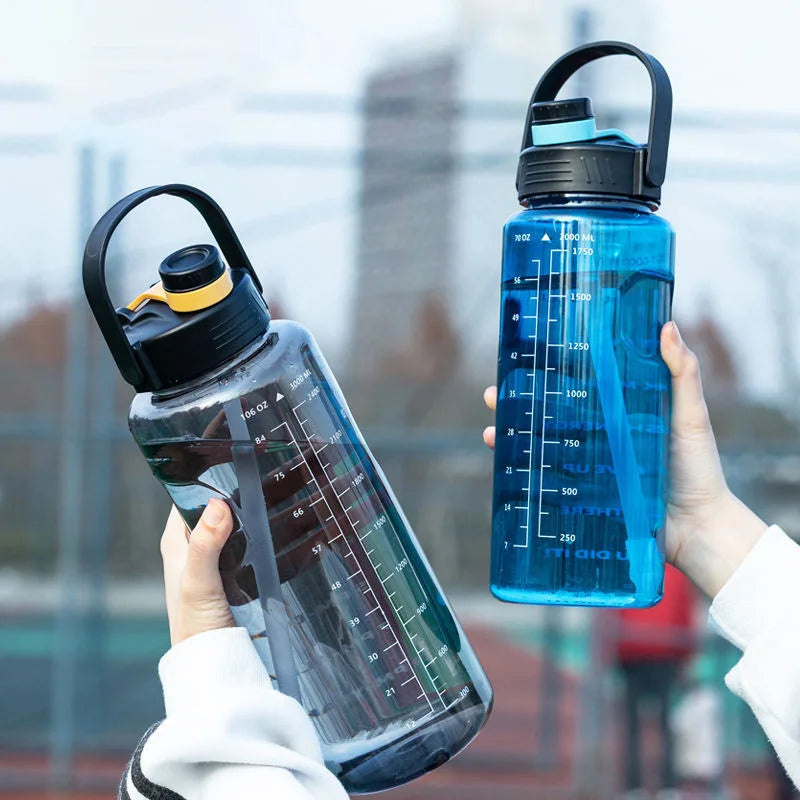 LUSQI 1.5 L/2L/3L Bottled Large Capacity Sports Water Cup Leak-proof With Straw Plastic And Time Stamp For Home Outdoor Sports